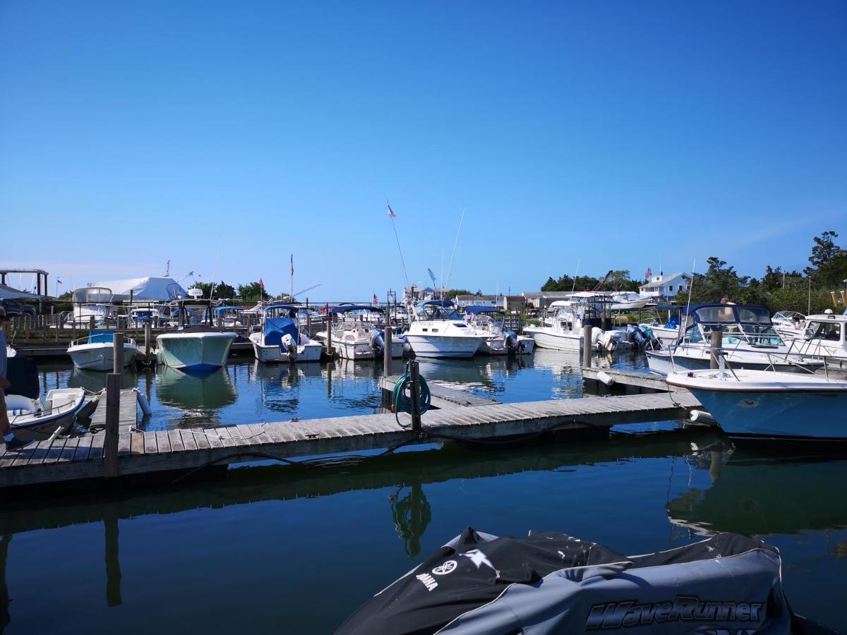 Bay Watch Hotel And Marina Hampton Bays Exterior foto